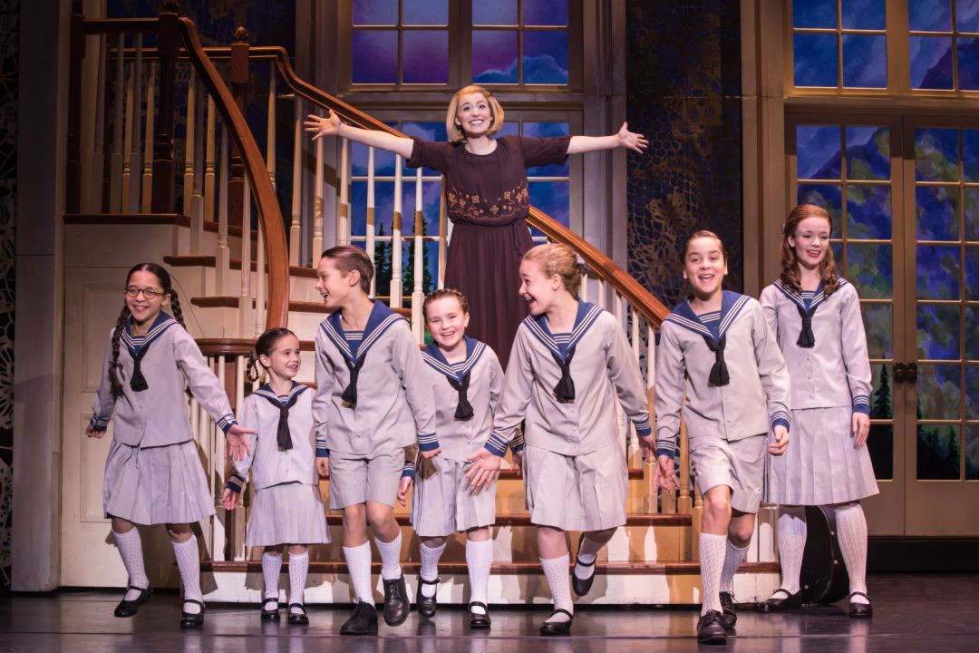 百老汇原版音乐剧《音乐之声》昨在沪首演,将持续上演23场