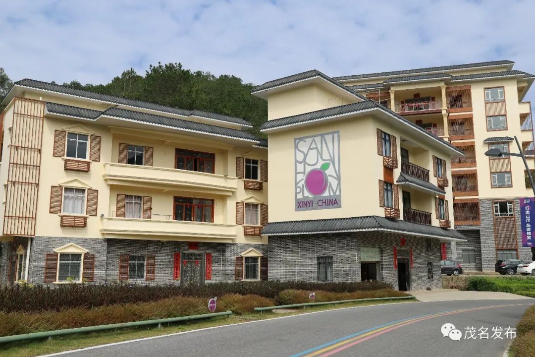 看信宜外立面改造扮靓美丽乡村
