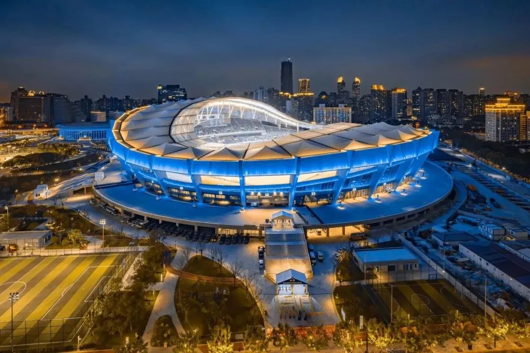 《徐家汇体育公园》 图源@金耀华