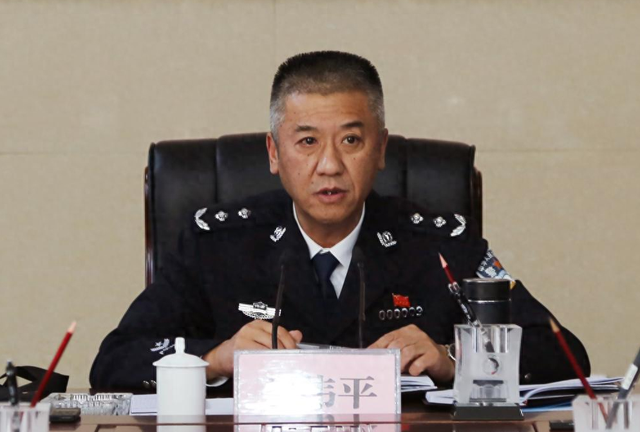 河南省公安厅原党委委员王伟平被开除党籍:搞权色,钱色交易|王伟平_新