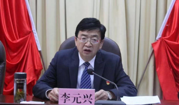 据青海省纪委监委11月24日消息:青海省海西州人大常委会党组副书记,副