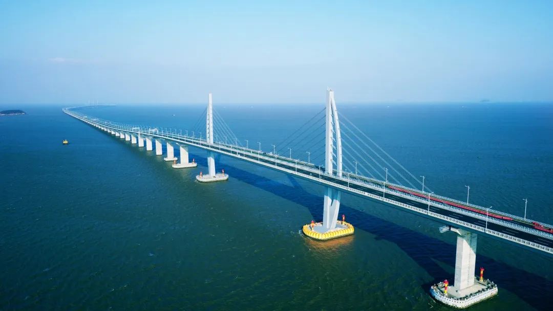 港珠澳大桥.珠海九洲港珠澳大桥旅游有限公司 供图