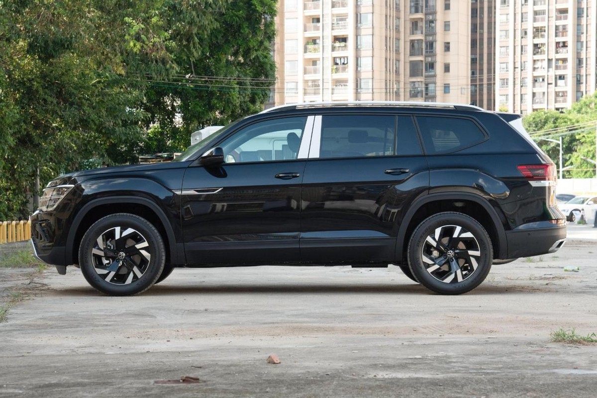 全场景豪华大七座SUV,途昂2024款跟揽境比谁更“硬”-新浪汽车