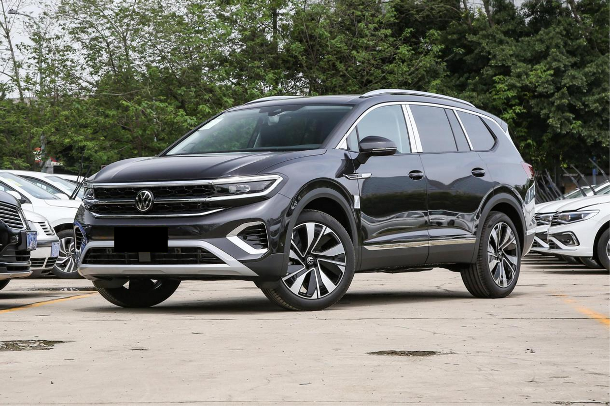 全场景豪华大七座SUV,途昂2024款跟揽境比谁更“硬”-新浪汽车