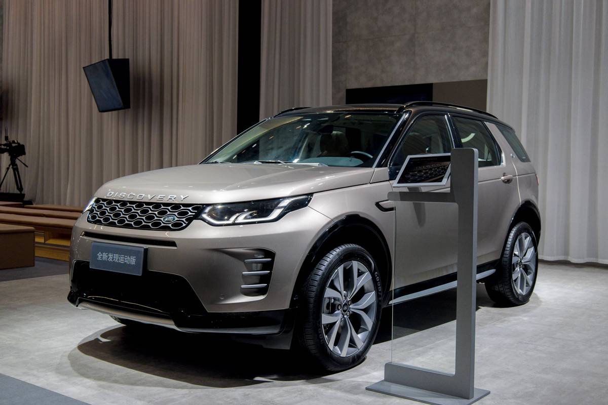 百万级豪华suv对比揽胜运动版vs宝马x7你会选择谁