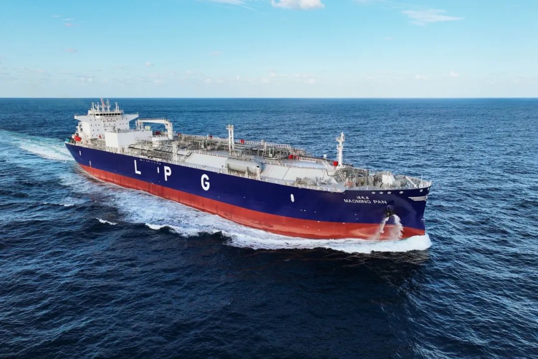 【最新】又一艘超大型液化气运输船完工交船|江南造船_新浪财经_新浪