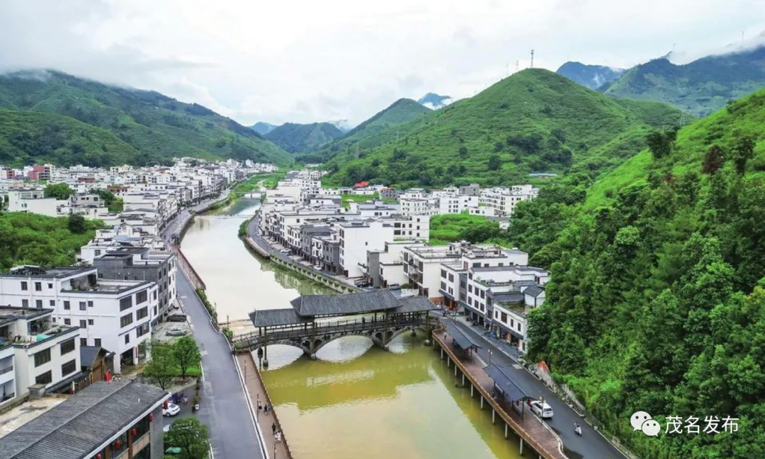 经过规划优化,信宜市钱排镇双合村已成为农旅互促,景色迷人的美丽乡村
