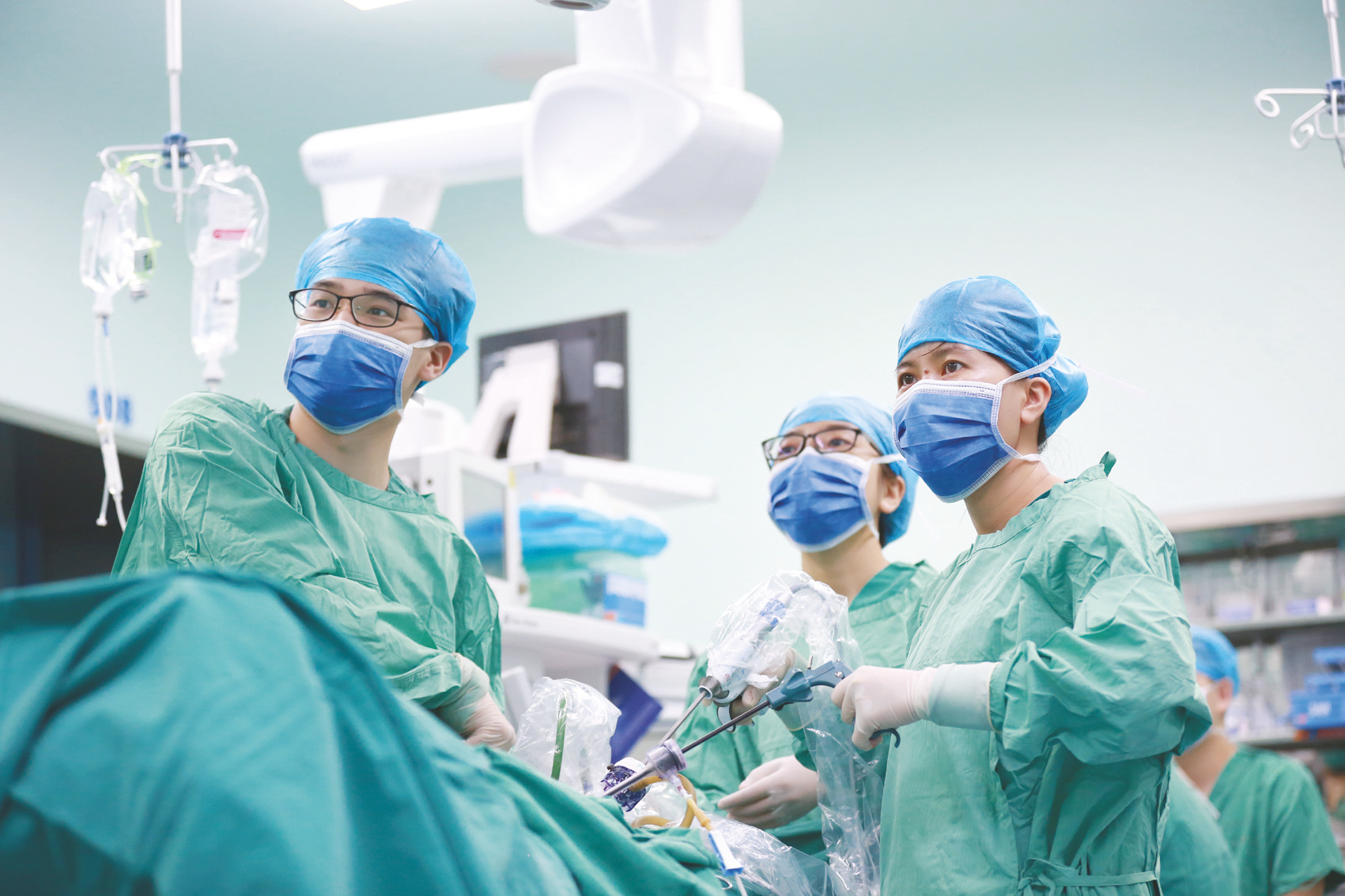 &nbsp;&nbsp;&nbsp;南宁市第二人民医院总院妇科医务人员开展手术