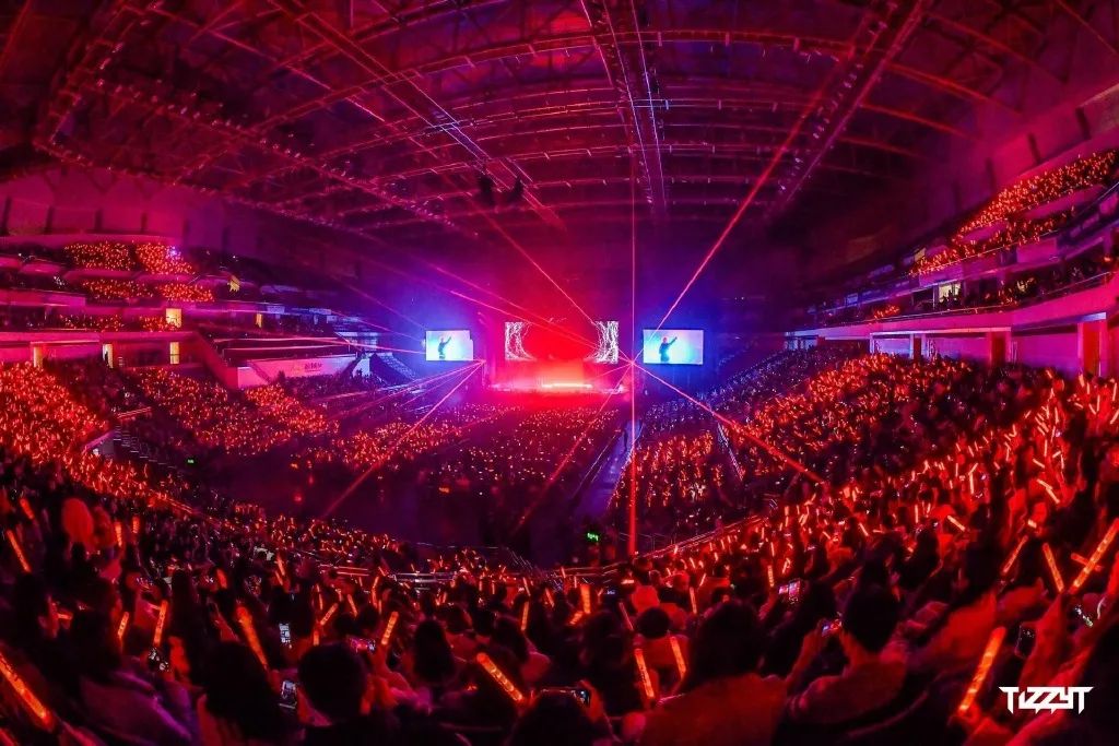 图注:tizzy t "来之不易"巡回演唱会南京首站