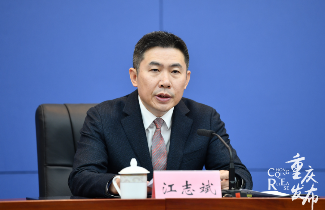 宣传部部长,新闻发言人江志斌璧山区委副书记,璧山区人民政府区长发布