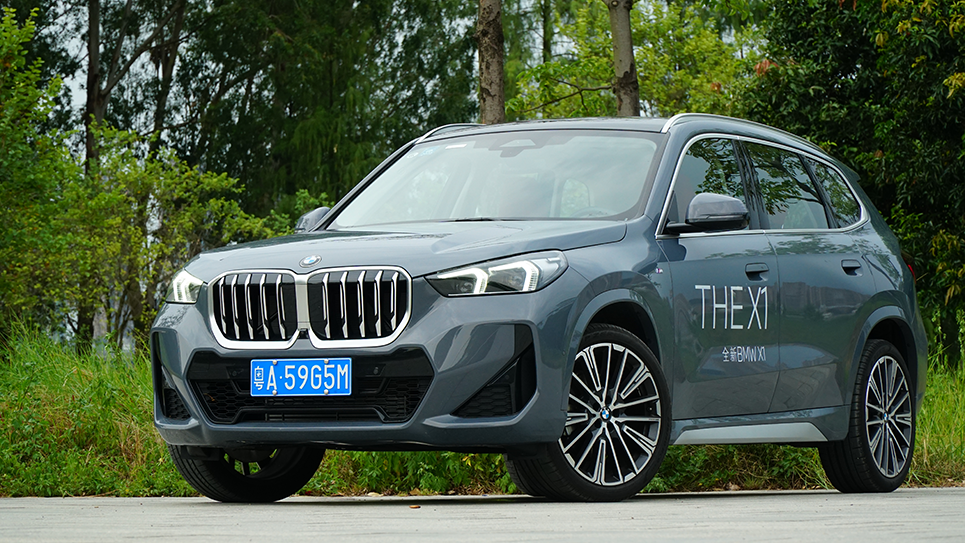 2.0T四驱，降幅超8万，外观大气用料厚道，但配置一般，值吗？