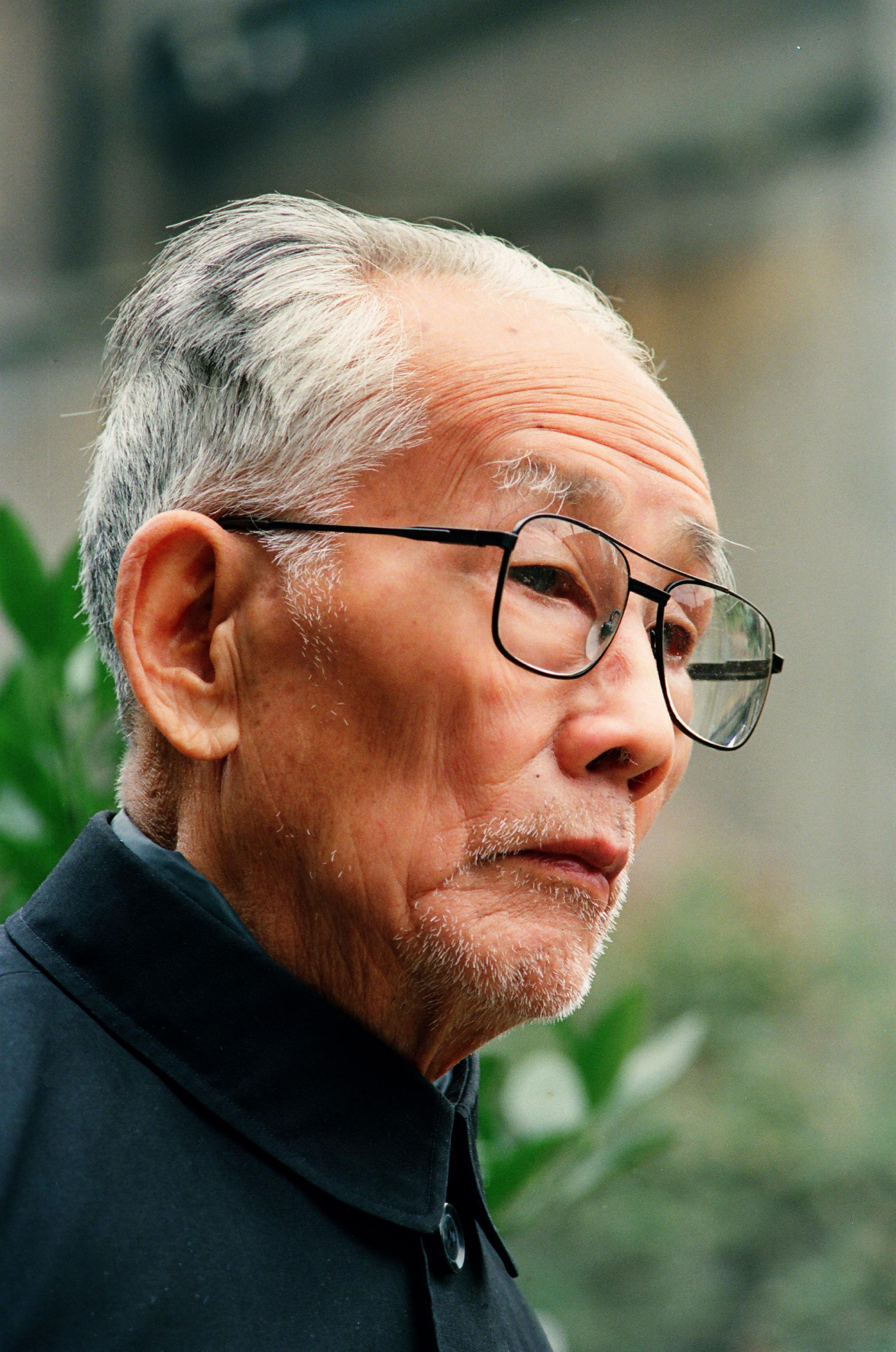 1990年4月&nbsp;贺绿汀在家中&nbsp;摄影:祖忠人