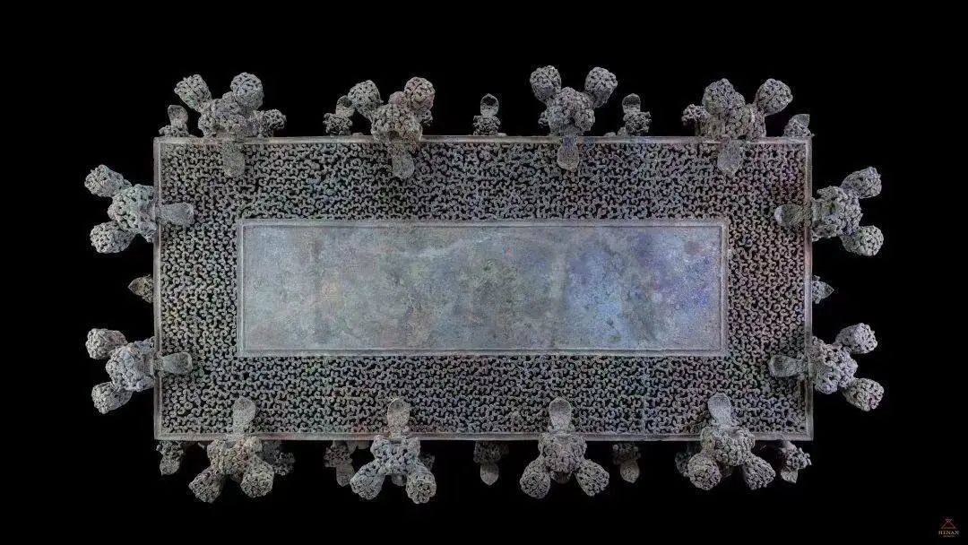 云纹铜禁 河南博物院藏