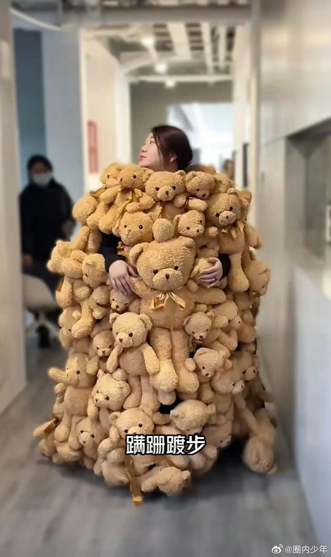 杨天真gq盛典造型，目前最疯的了……|杨天真|算你狠_新浪新闻
