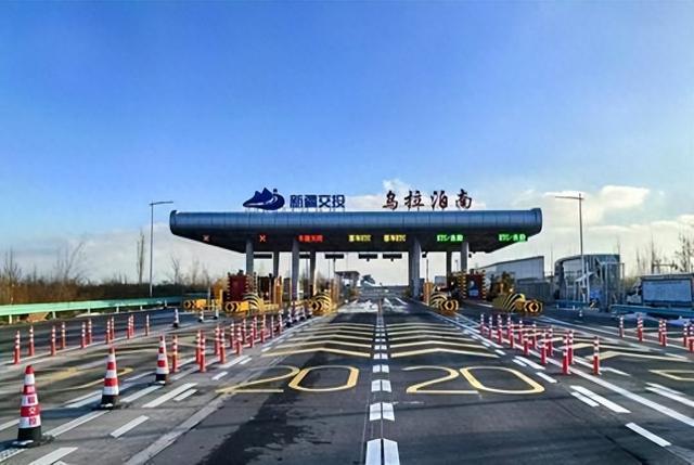 这个高速公路收费站迎变化|新疆_新浪财经_新浪网
