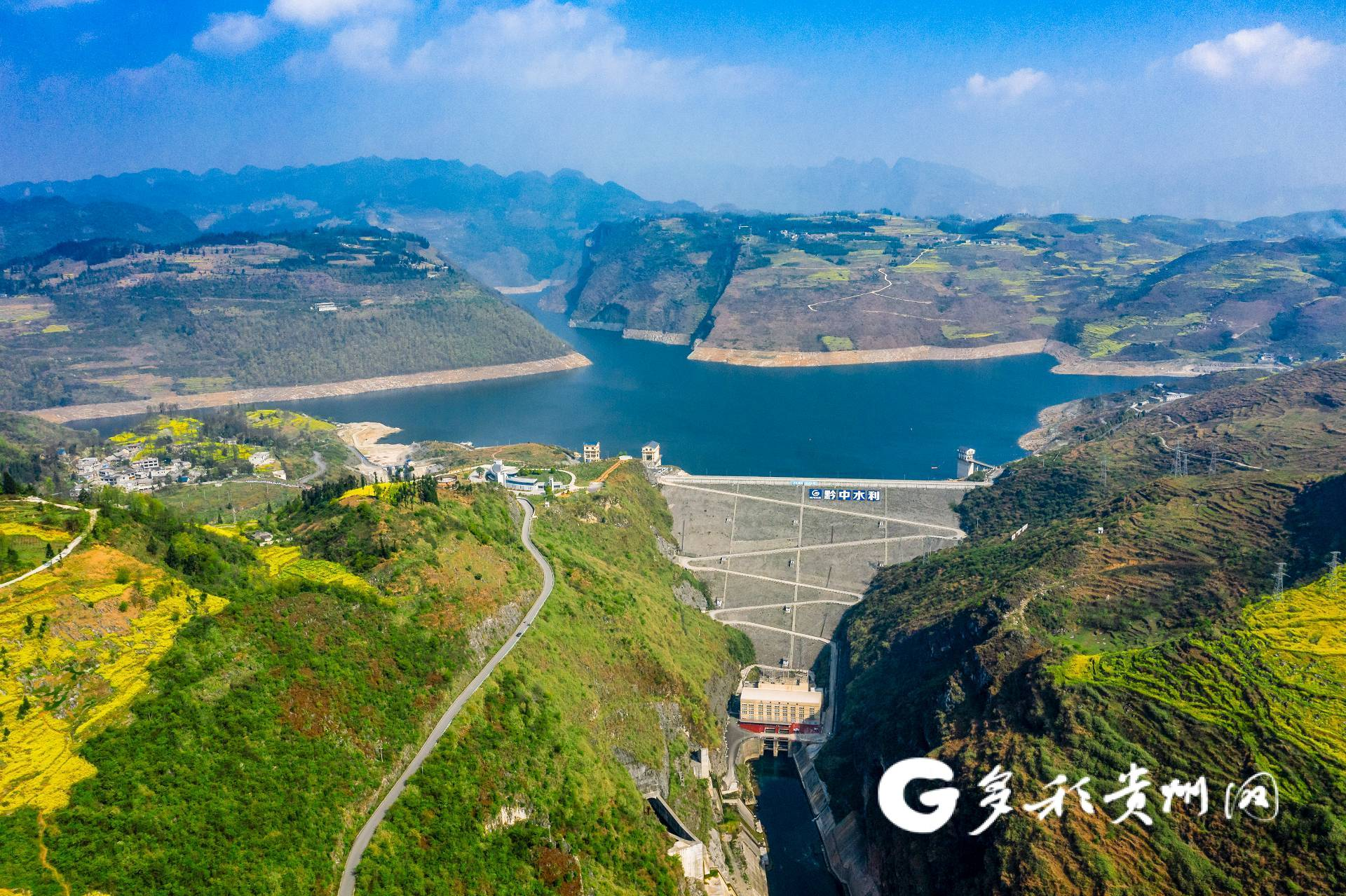   黔中水利枢纽一期工程平寨水库.(杨良强 摄)