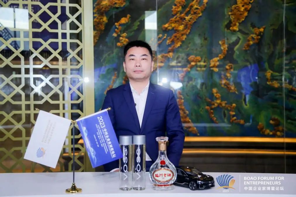 绿滋肴控股集团董事肖志峰参加《企业面对面》新华网专访