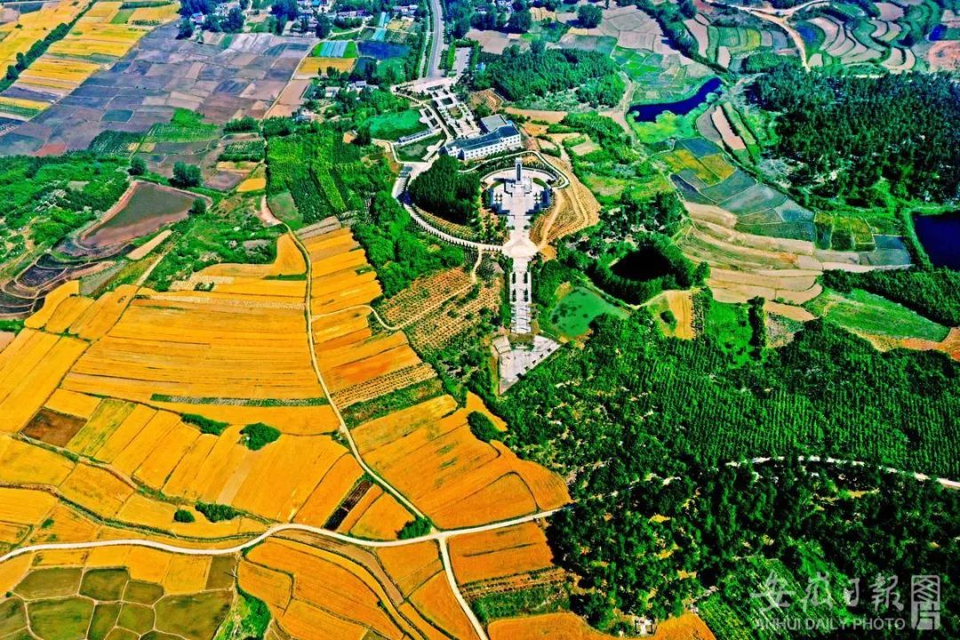 资料图:无人机拍摄的滁州市定远县藕塘镇境内的田园风光.王家国 摄
