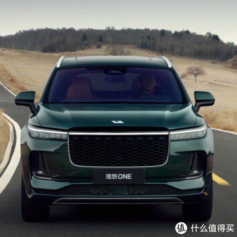 首先,从价格方面来看,2021款理想one的售价为33.