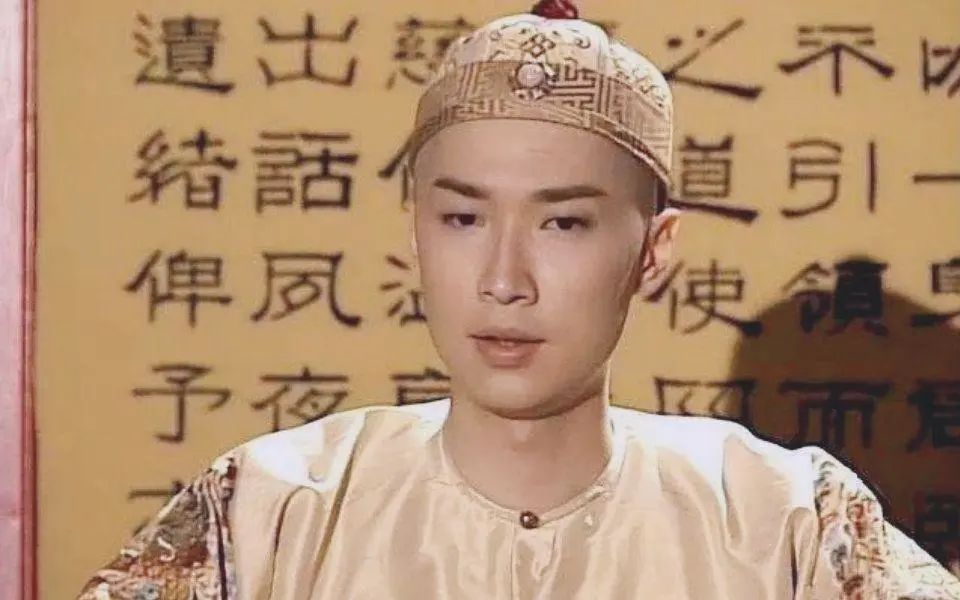 52岁马浚伟官宣退圈!已成功考上香港公务员上岸,晚年生活有保障