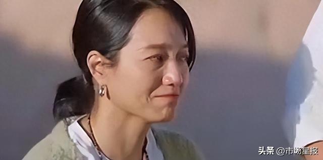 朱丹在节目中讲到这段往事时落泪 视频截图