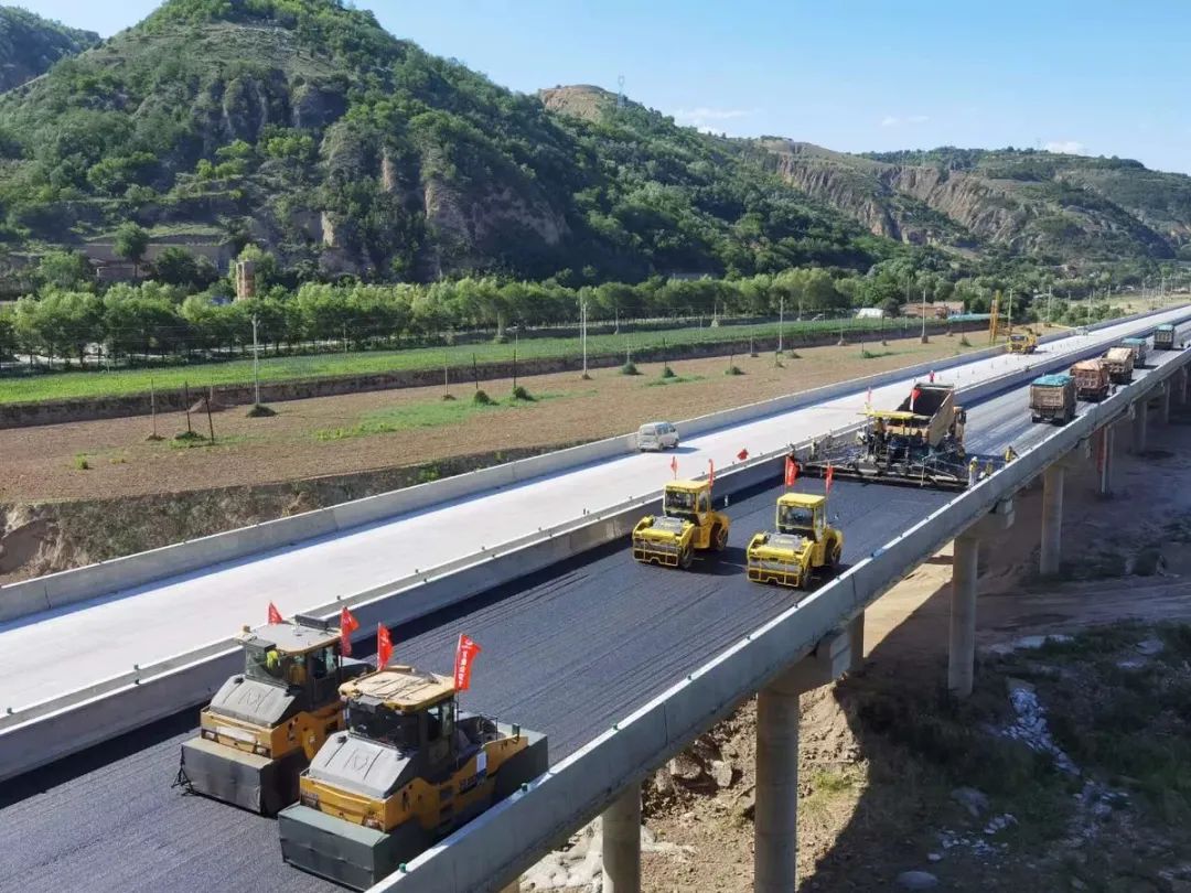 婺源县]婺源县思口镇 Y047思溪至里合公公路、CM00河山坦至新源公路路面大中修工程中标成果公示