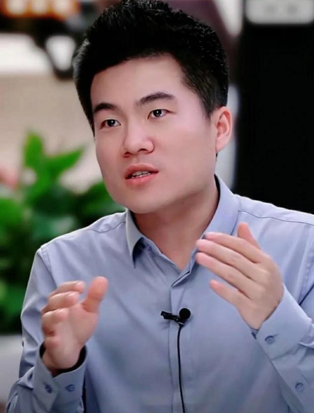 董宇辉是什么人 新东方方老师称号由来