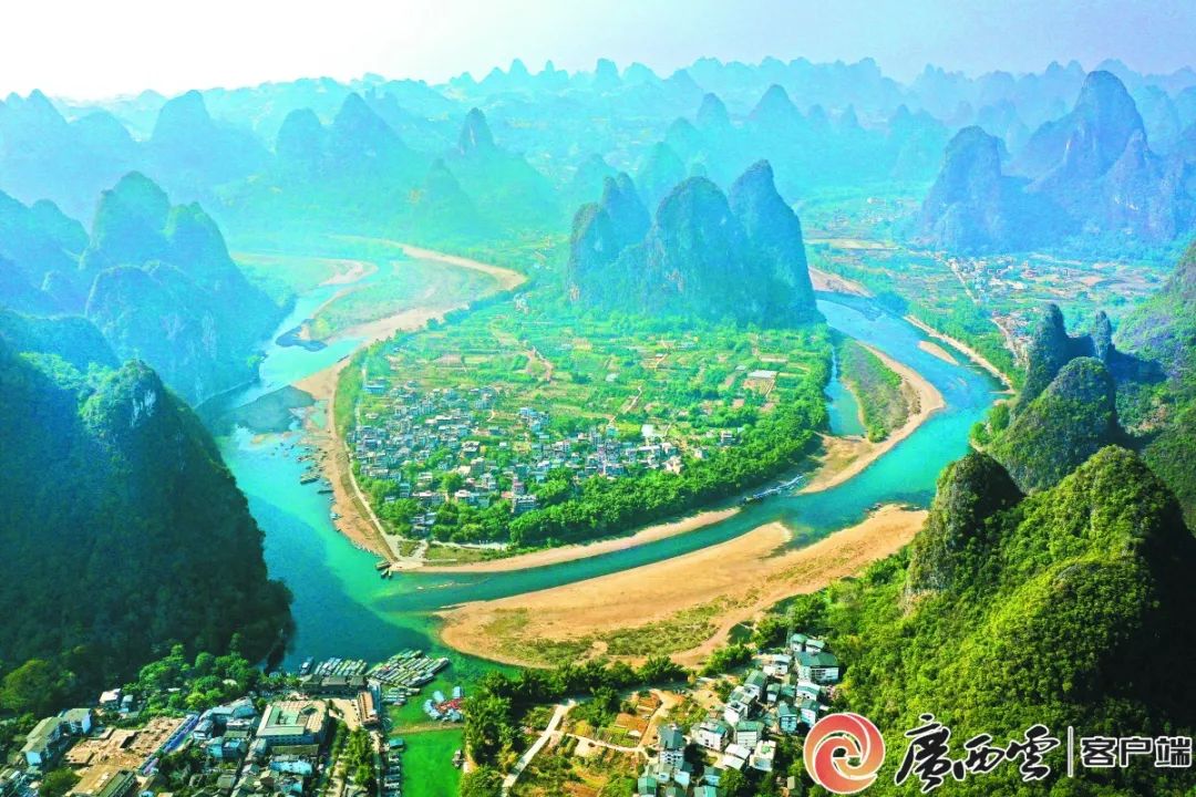 桂林漓江兴坪段冬日美景.广西日报-广西云客户端记者 周军 摄