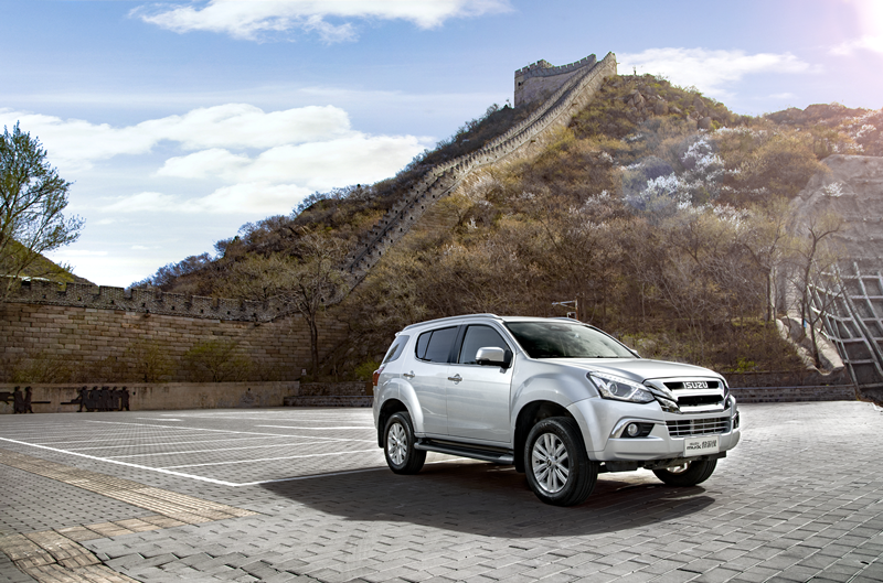 江西五十铃牧游侠汽油版合资硬派越野suv的实力典范