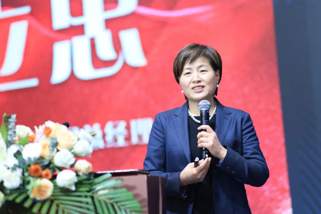 ▎新疆天塞酒庄有限责任公司总经理,天塞酒庄庄主陈立忠