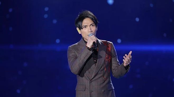 杨宗纬倾情献唱电影《孤注一掷》主题曲《千金散尽》……|杨宗纬|主题曲|孤注一掷_新浪新闻