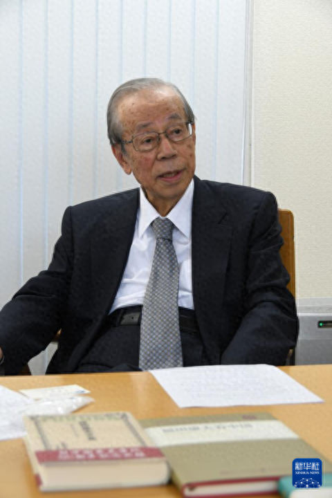 12月25日，日本前首相福田康夫在东京接受新华社记者专访。新华社记者 岳晨星 摄