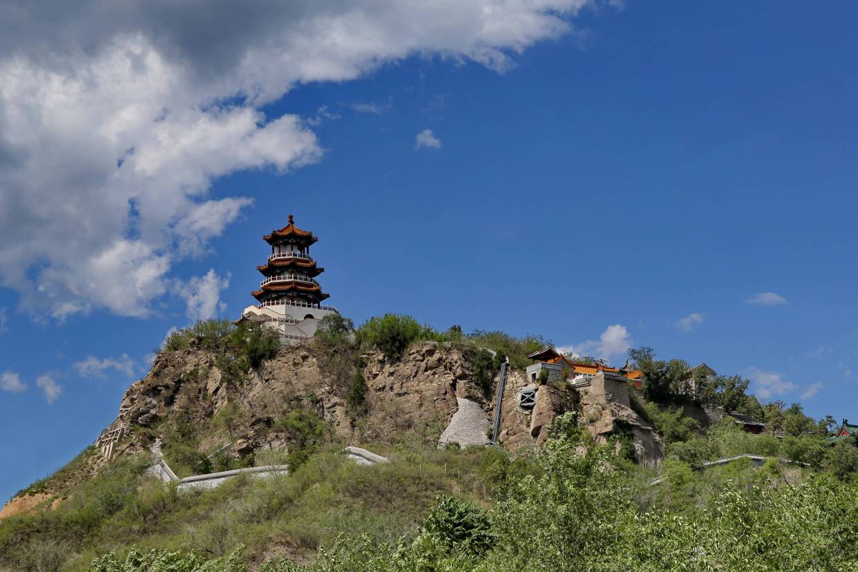 石景山区以山得名