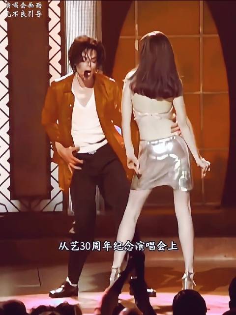 终于知道这名伴舞叫什么名字了!|迈克尔-杰克逊_新浪新闻