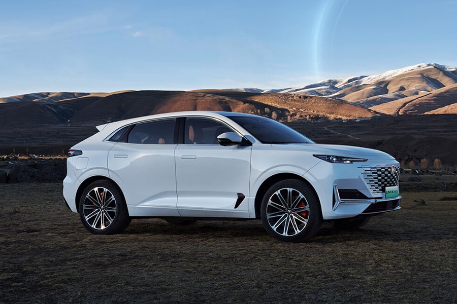 2024款长安unik智电idd上市售价1879万元起