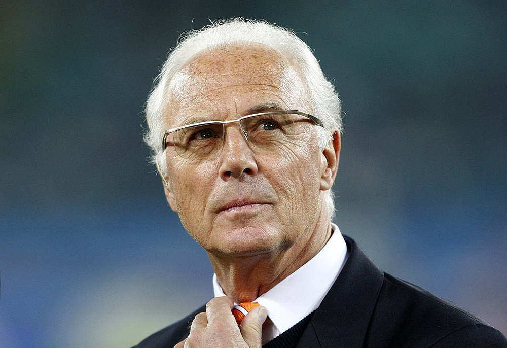 2010年7月7日,南非德班,2010世界杯半决赛,德国vs西班牙,贝肯鲍尔到场