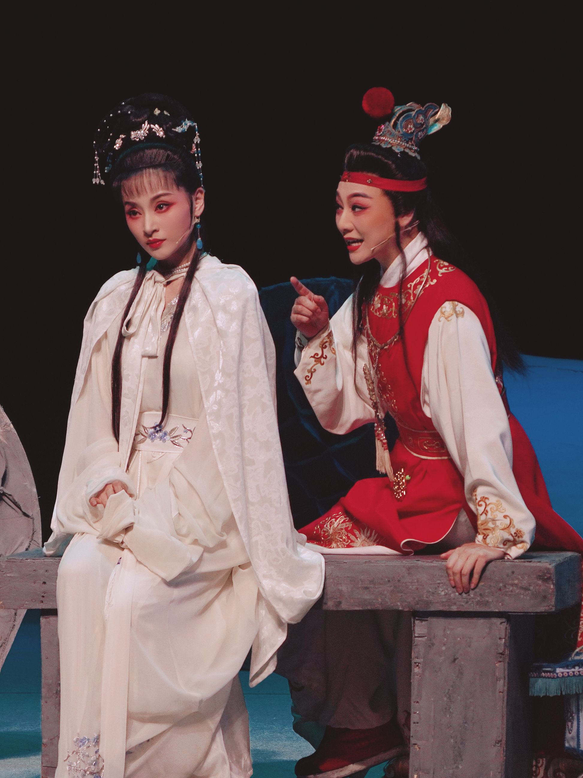 安徽省黄梅戏剧团经典大戏《红楼梦》《天仙配》来沪展演_新浪财经