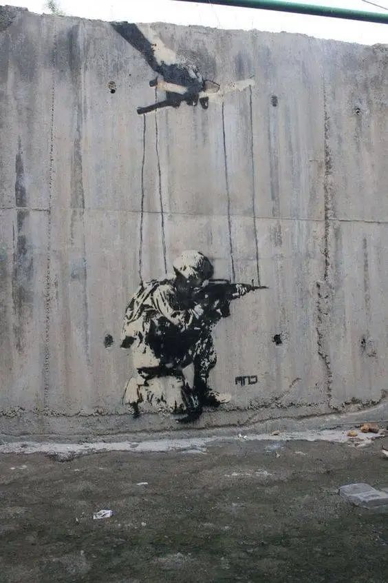 真实战场血腥视频,是谁在拿来下饭?