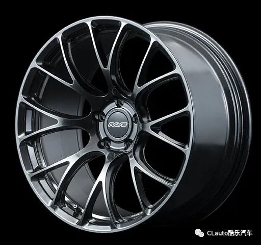 它考虑了对轮毂压力的增加,与路面之间的抓地力,以及如何处理和分散不