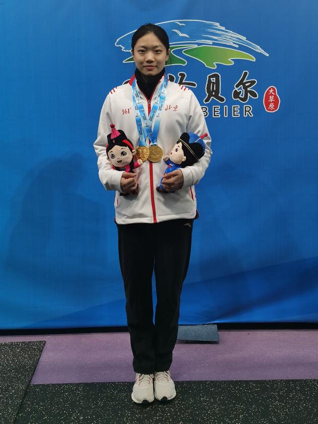 "海淀姑娘"王晔荣膺多金王.