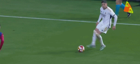 罗德里戈为皇马打进第四球。