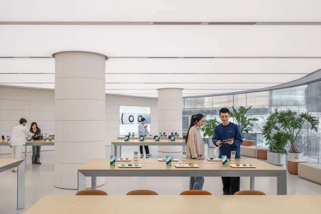 北京首家华为旗舰店开业,带来"城市客厅"新体验_新浪财经_新浪网