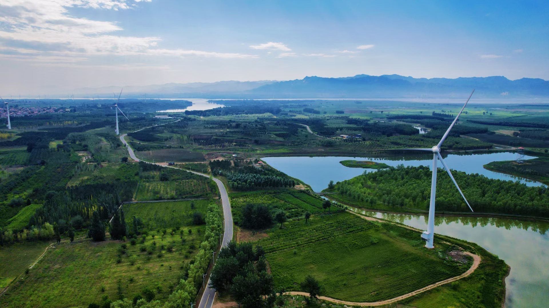 怀来官厅水库国家湿地公园风光.苗瑛剑 摄