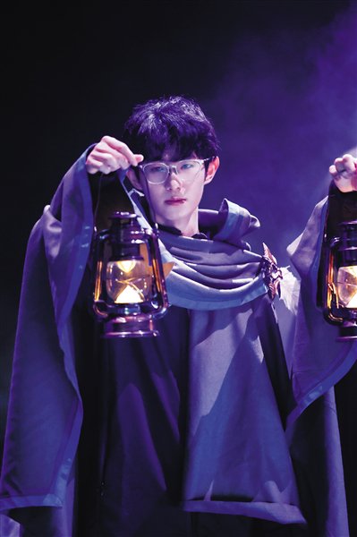 徐必成说,只要坚持,努力,相信自己,就会有好结果. 受访者供图