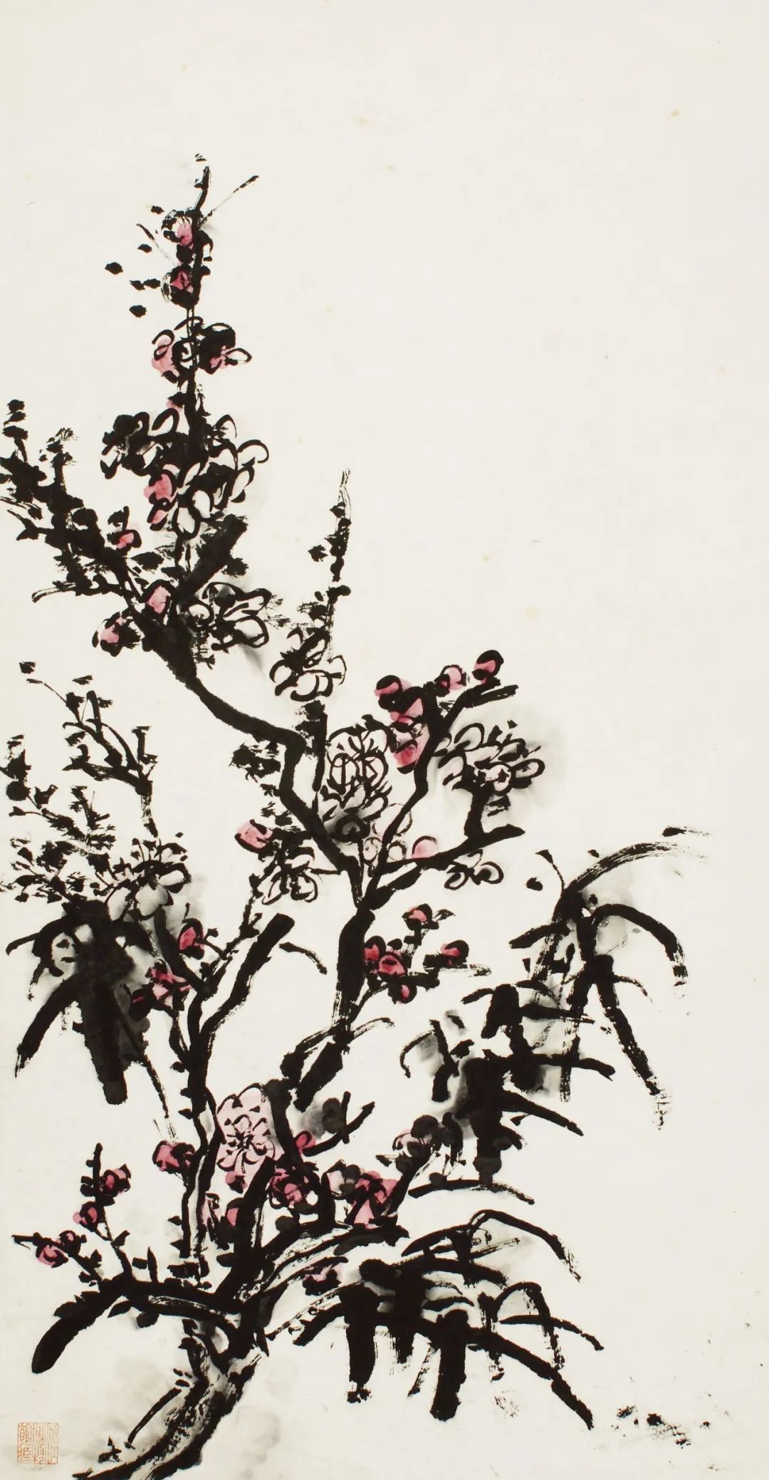 梅花 黄宾虹 69cm×35.8cm 无年款 纸本设色 浙江省博物馆藏