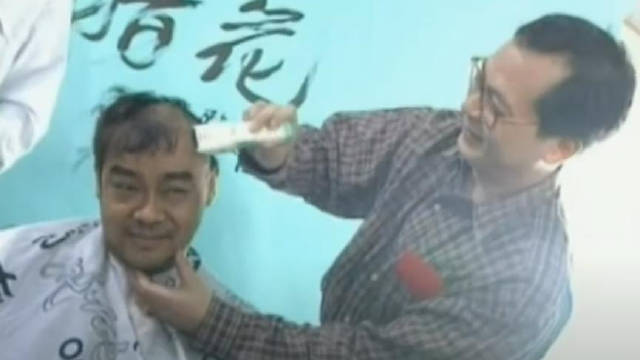 电影《暗花》开镜花絮:梁朝伟亲自替片名提字……|梁朝伟|暗花|花絮_新浪新闻