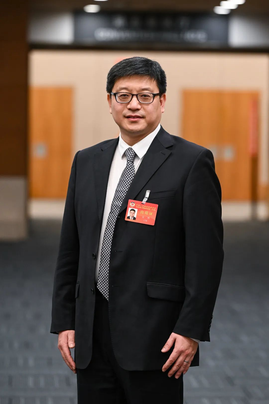 委员声音 | 宋玮:关注中小学生均衡饮食 呵护下一代健康成长|宋玮_新浪财经_新浪网