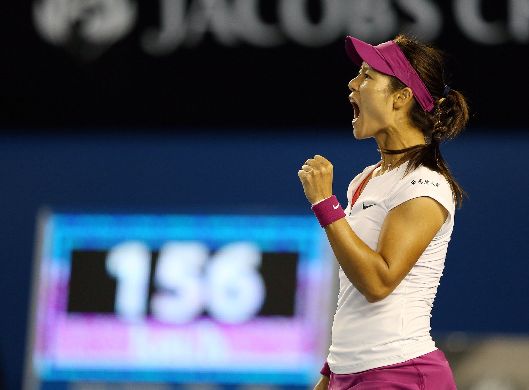 澳网单打冠军的亚洲球手就是在罗德·拉沃尔球场夺冠31岁的李娜那一天