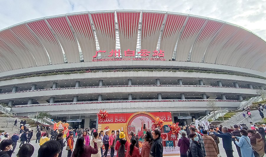 今年广州春运,最大的亮点就是新建广州白云站加入运输,让广州铁路运力