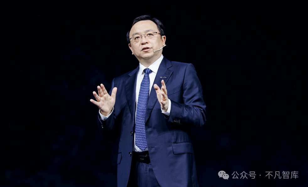 比亚迪智能化亮剑!王传福多年布局终成正果,引领未来技术新方向|王传